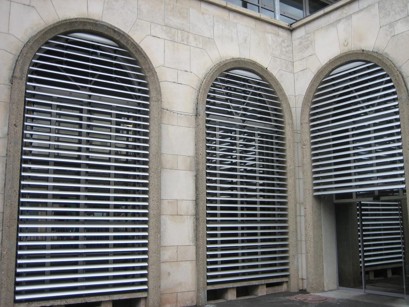 203-b1-market-hall-chatellerault-france