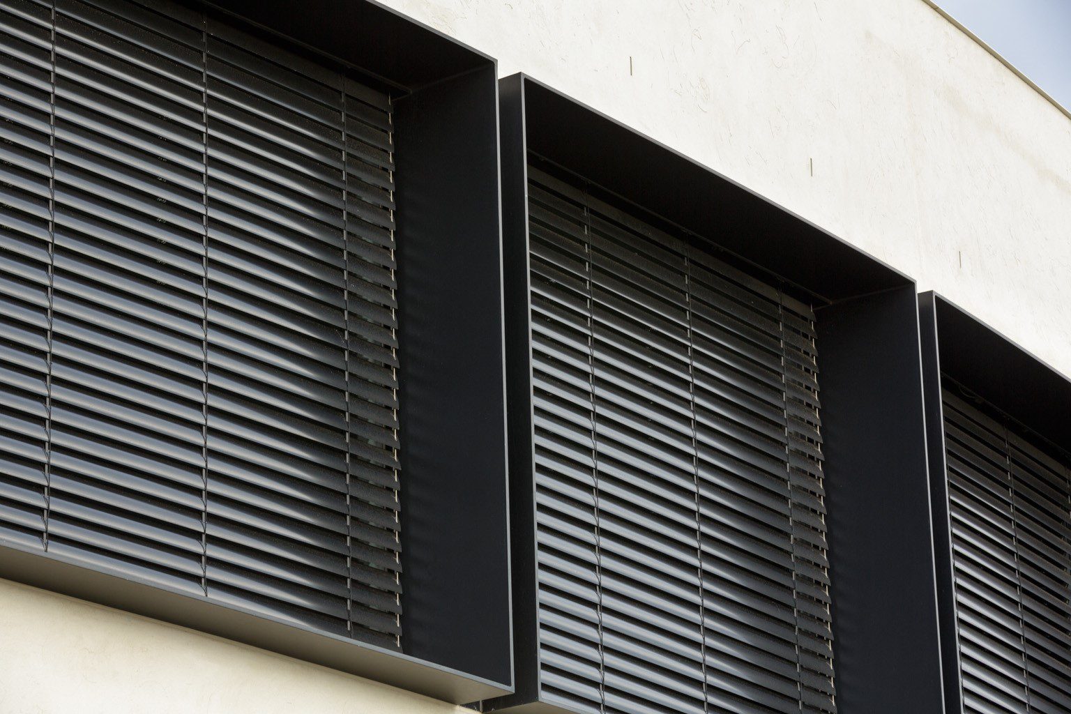 5fa2431c370f828fd4eddf1f_Horiso2