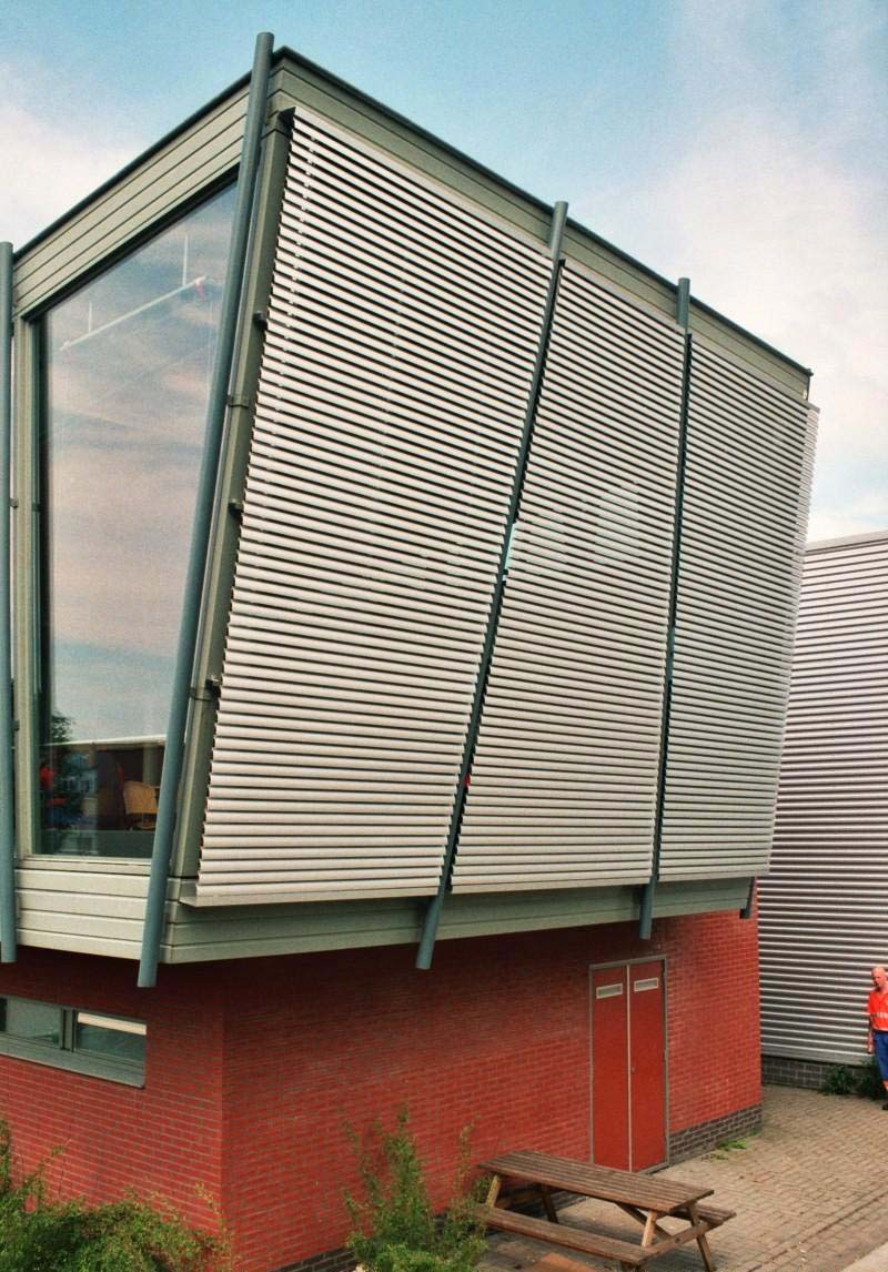 5fc7007454bf522b6bdf2302_54-b4-trapezium-baarn-afval