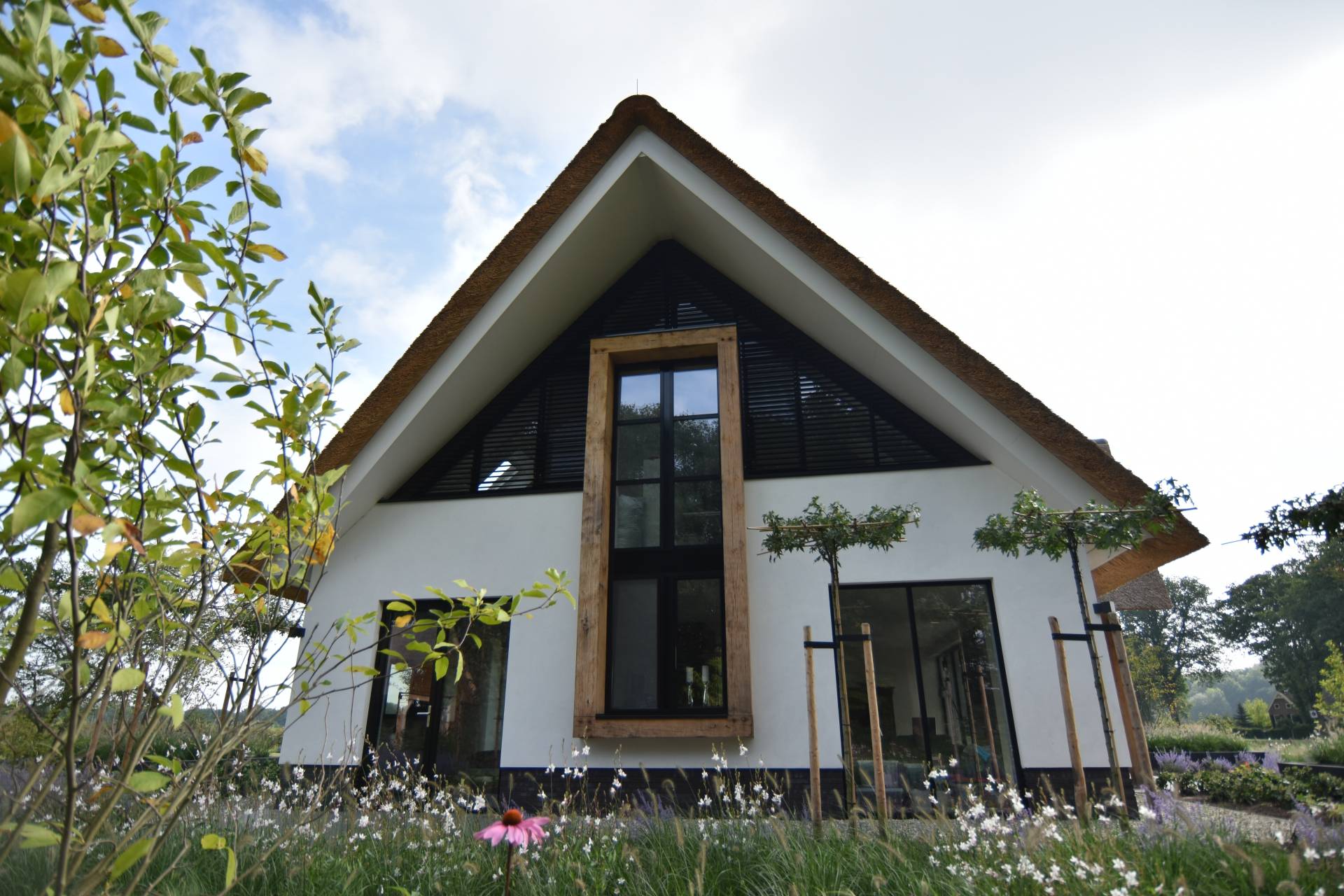 160273 - 75E - Triangles, Private home, Dwingeloo, NL (2)