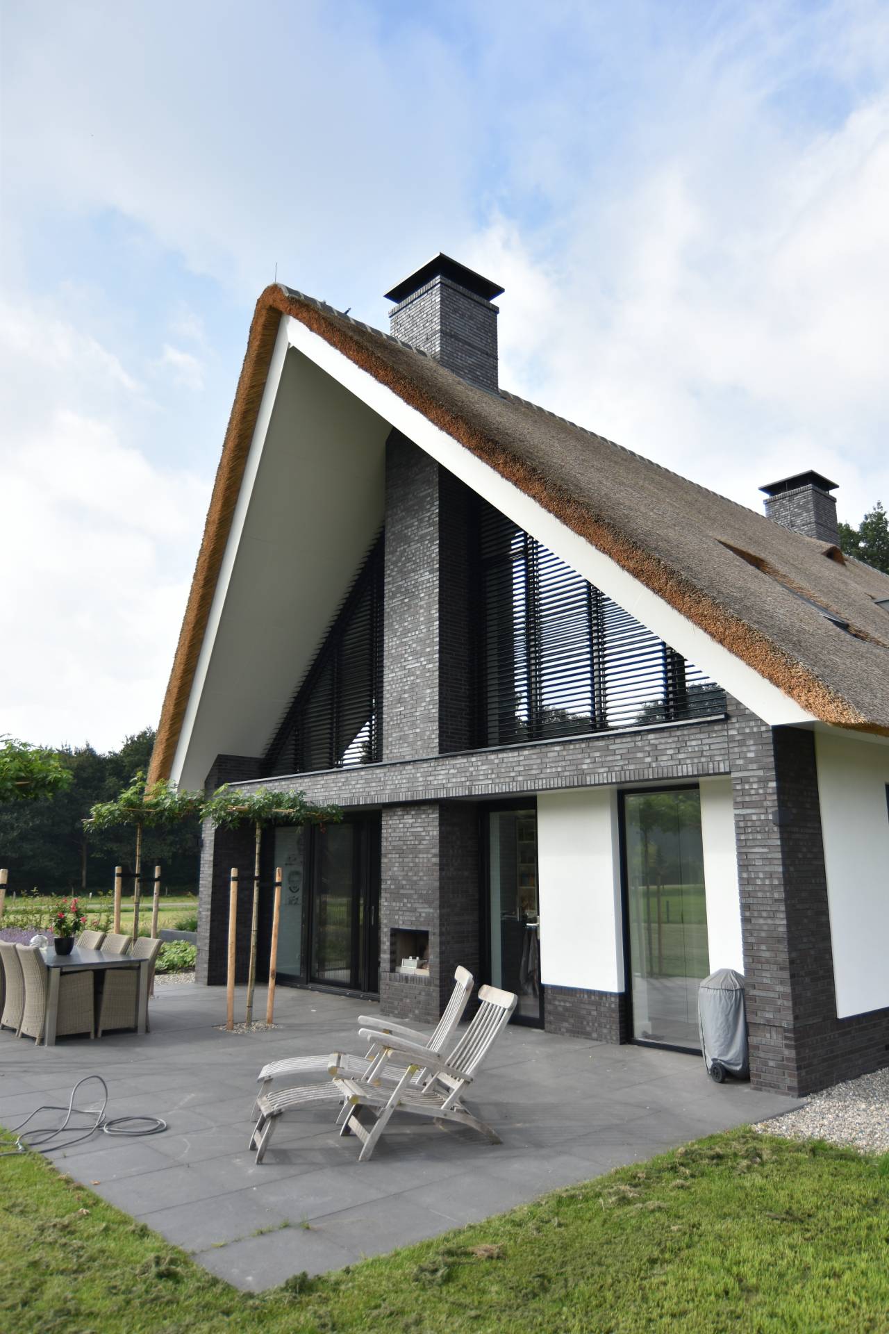 160273_-_75E_-_Triangles_Private_home_Dwingeloo_NL_5