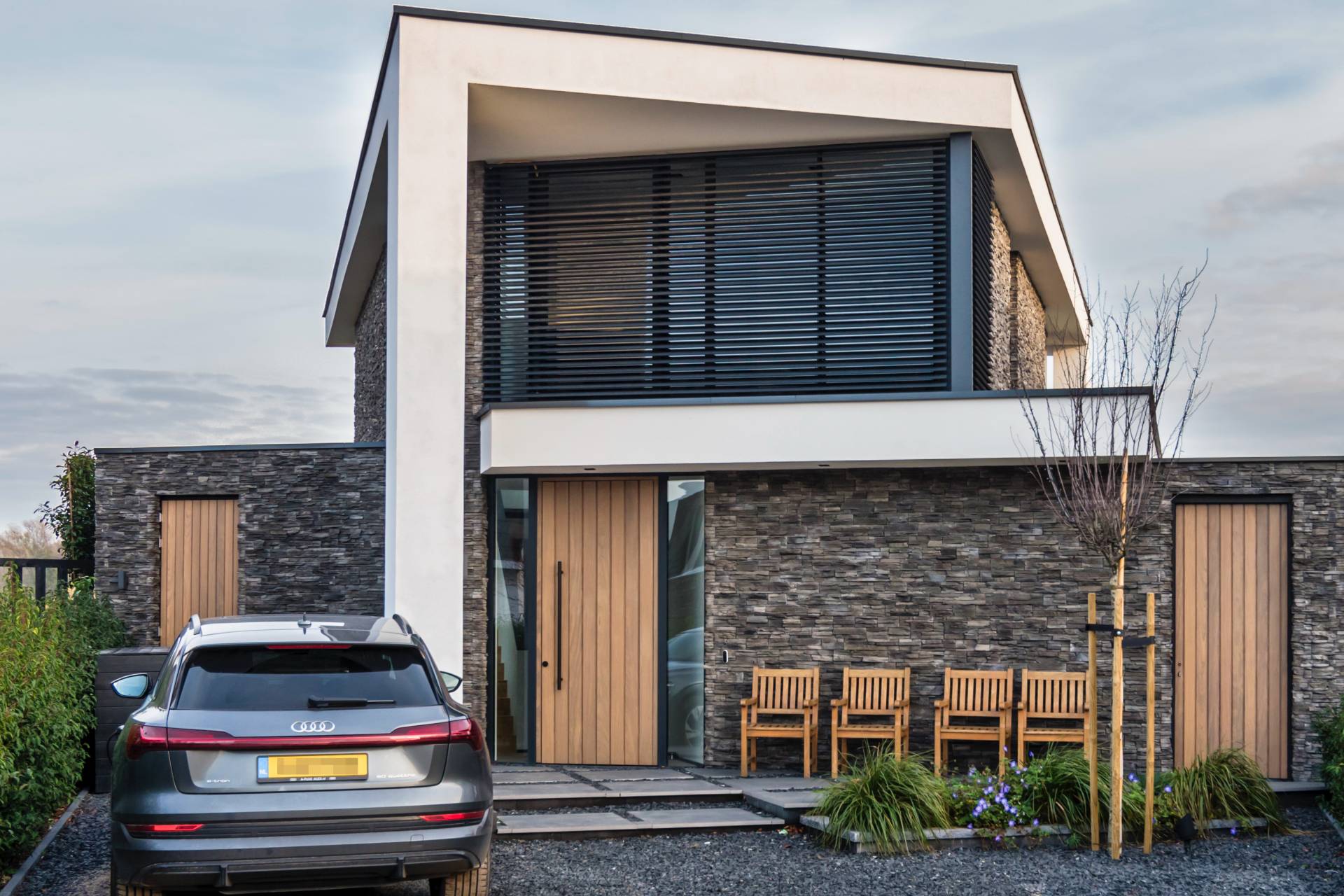 200207_-_88E_-_Facade_Private_home_Blaricum_4_-pixalated