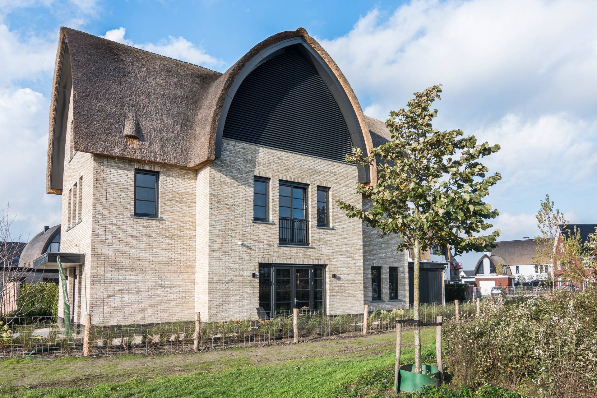 SUNSHIELD - 200558 - 96E - Facade, Badhoevedorp, NL (1)