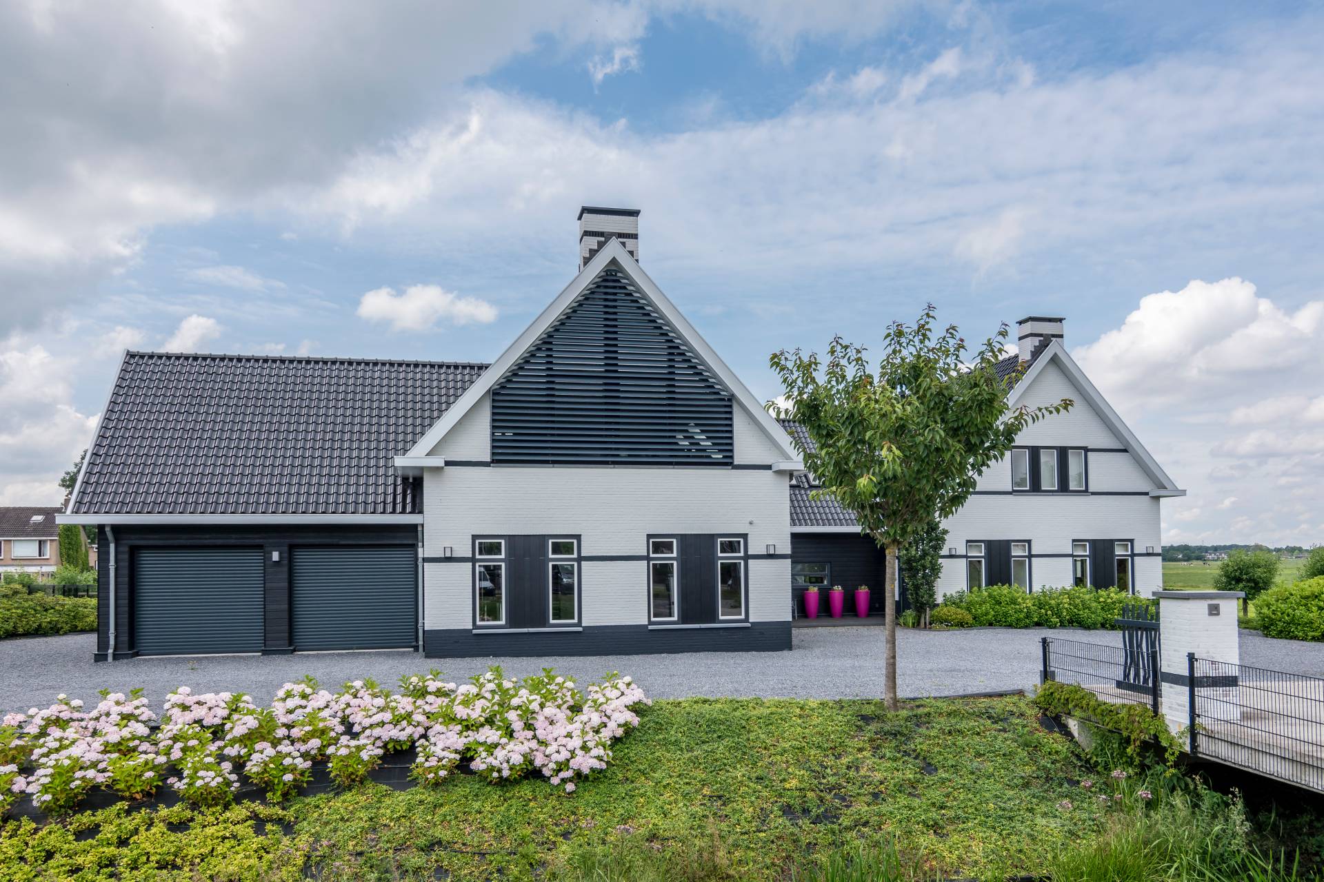 sunshield-multiple-louvers-155e-160652-nederhorst-den-berg-nl-2-2