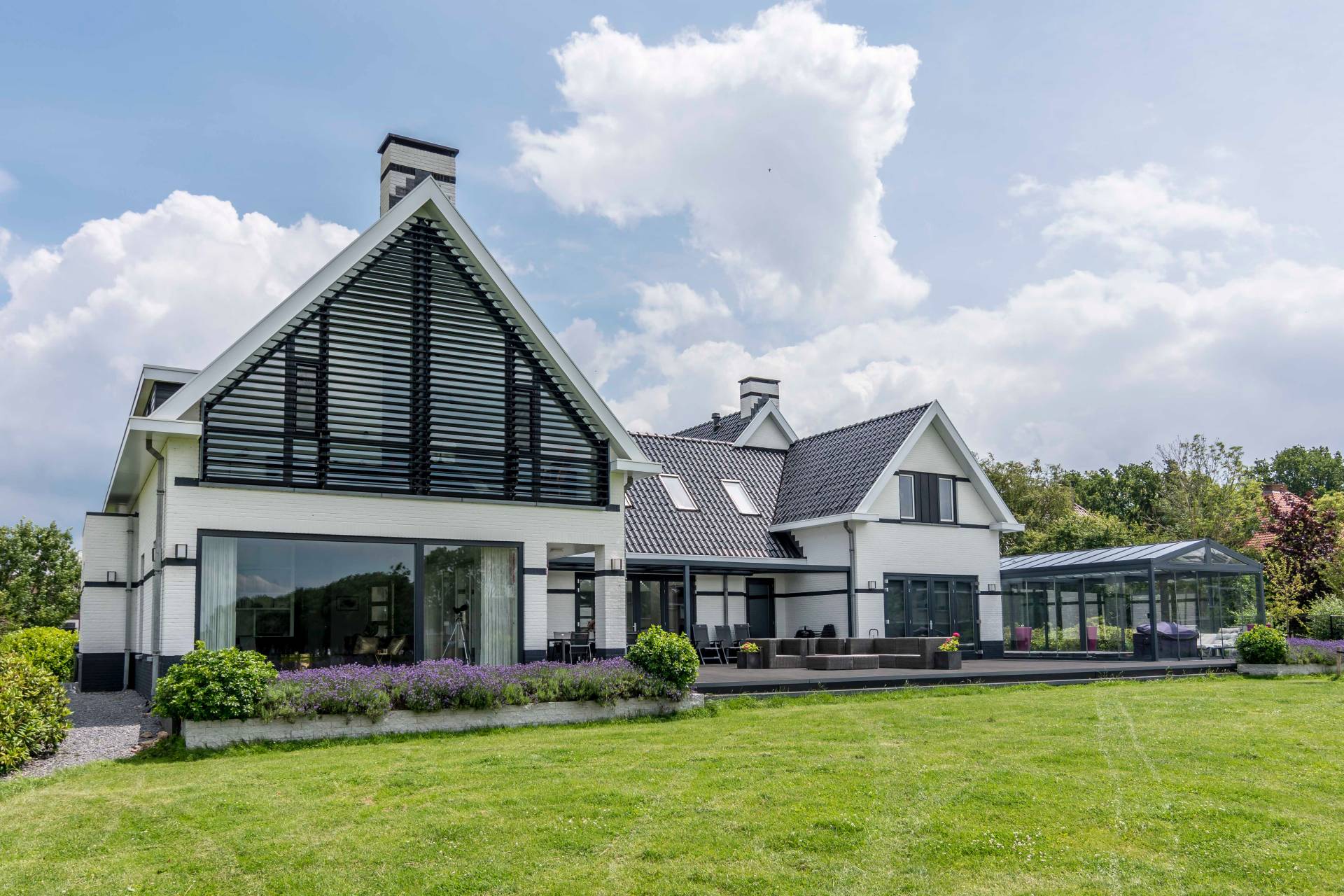 sunshield-multiple-louvers-155e-160652-nederhorst-den-berg-nl-9-2